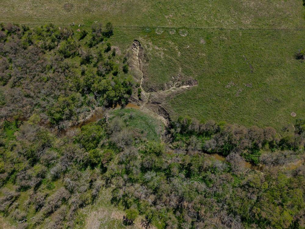 303 LCR 626 Road, Groesbeck, TX 76642