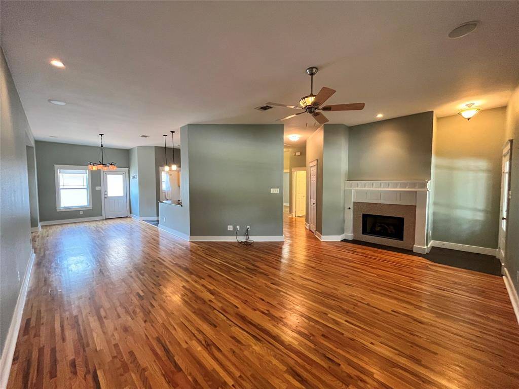709 Roberts Street, Denton, TX 76209