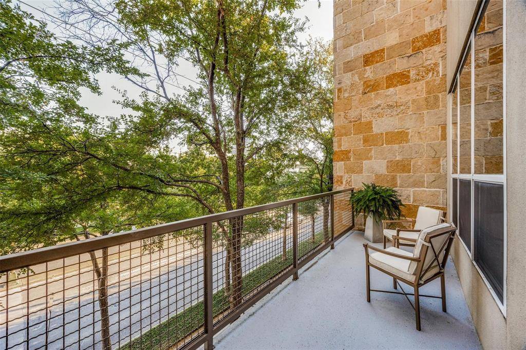 3800 Holland Avenue #2, Dallas, TX 75219