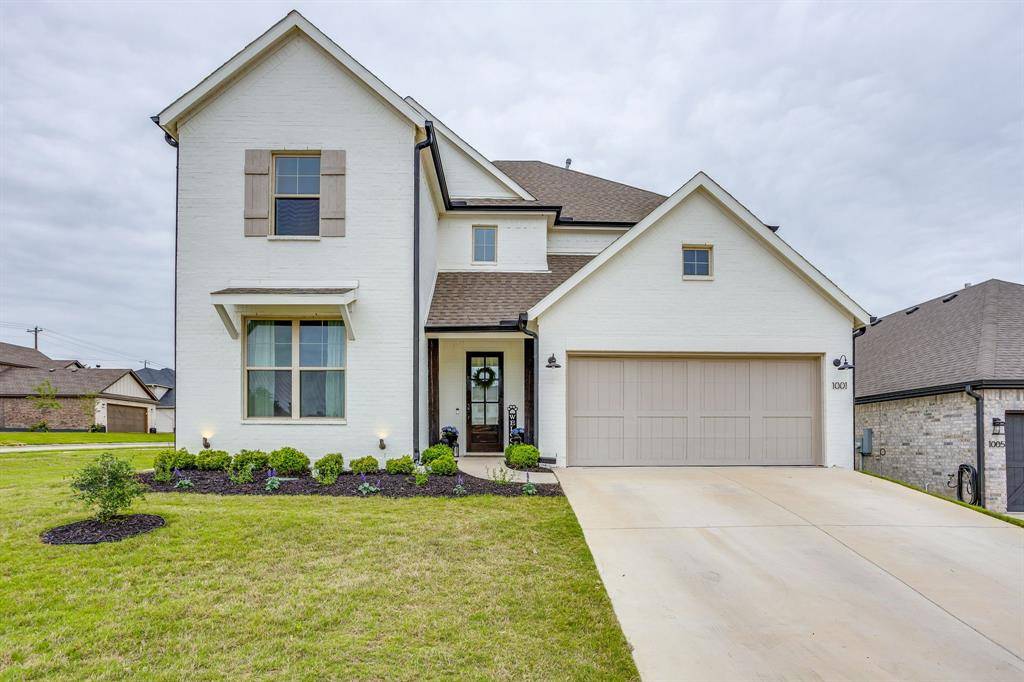 1001 Gannon Valley Trail, Weatherford, TX 76087