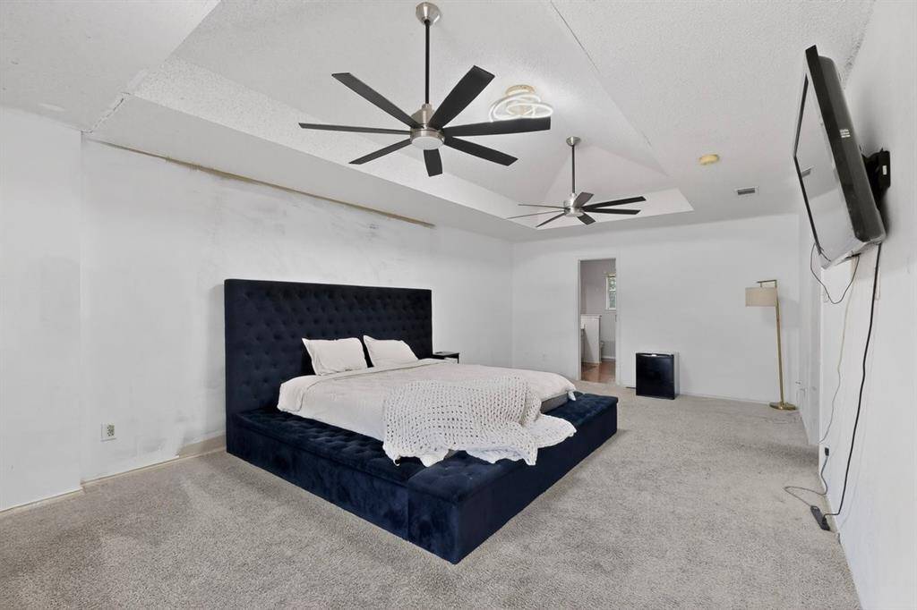 5505 Thackery Drive, Arlington, TX 76018