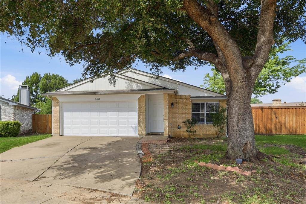 4208 Ocho Rios Drive, Fort Worth, TX 76137