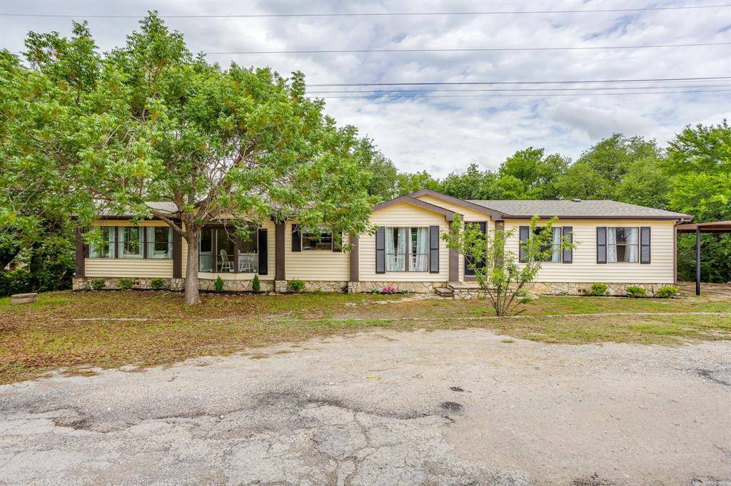 2600 Houston Court, Granbury, TX 76048