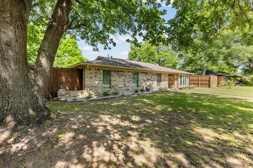 3026 Arapaho Road, Commerce, TX 75428