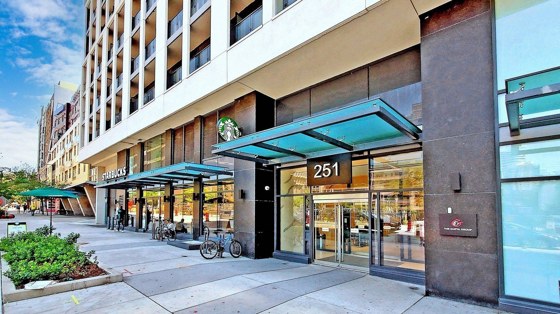 251 Jarvis ST #830, Toronto C08, ON M5B 0C3