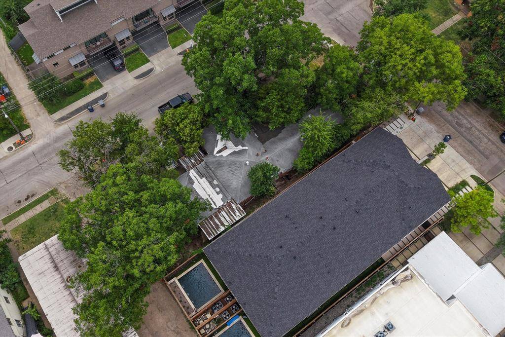 2300 N Prairie Avenue, Dallas, TX 75204