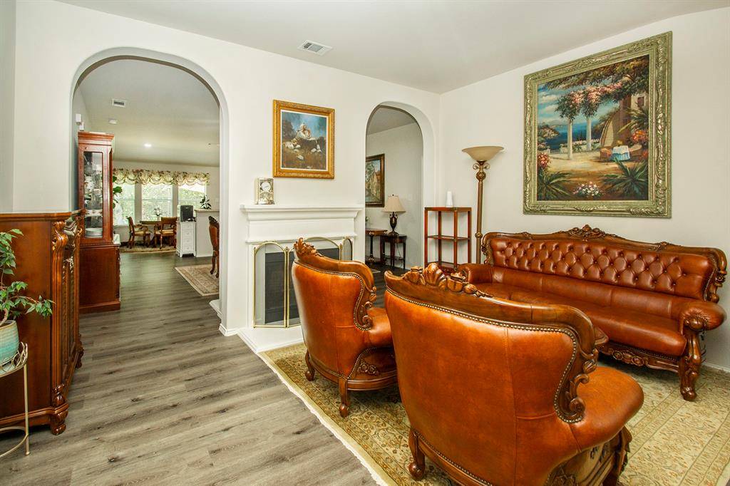 517 Longshore Drive, Little Elm, TX 75068