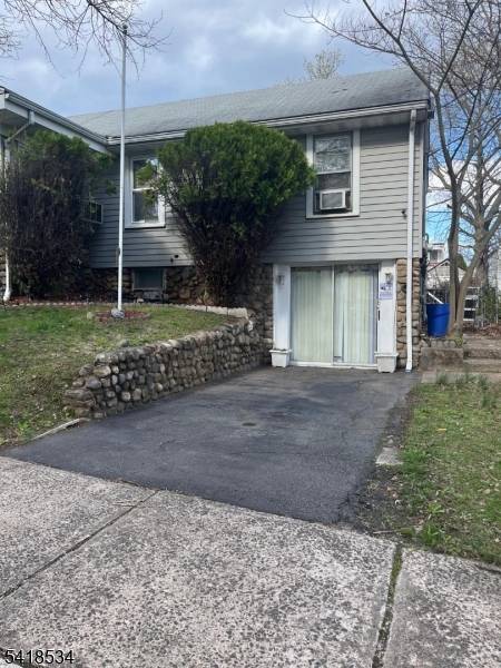 244-250 Arlington Ave, Paterson City, NJ 07502