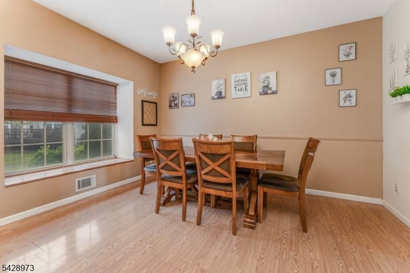 1304 Brian Circle, Greenwich Twp., NJ 08886