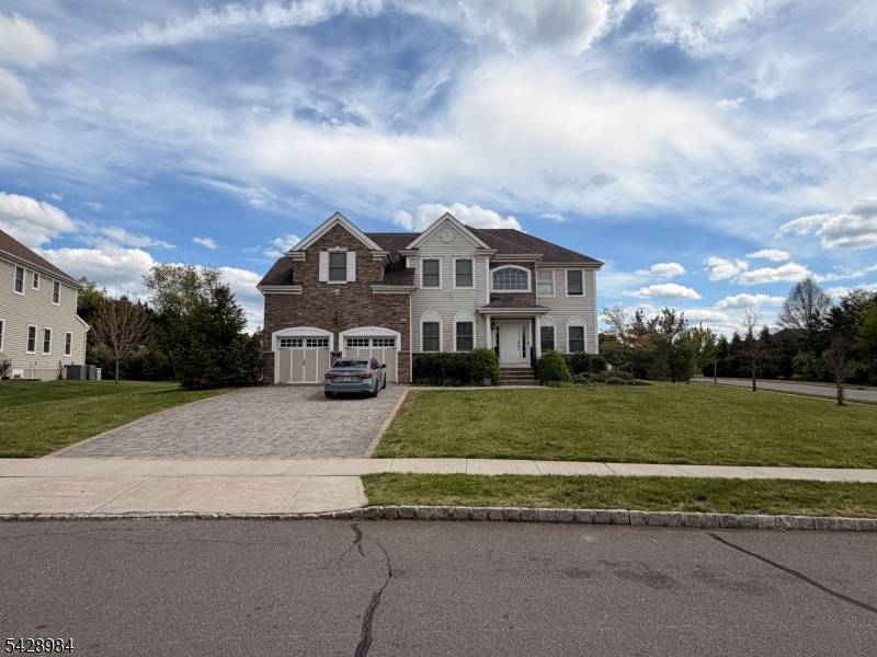 2 Liam Pl, Montgomery Twp., NJ 08558