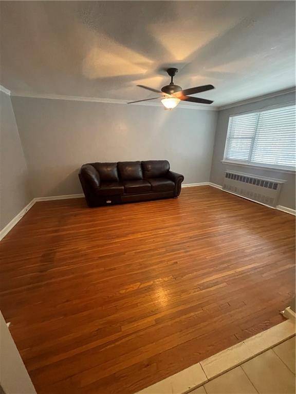33 Avenue V, Brooklyn, NY 11223