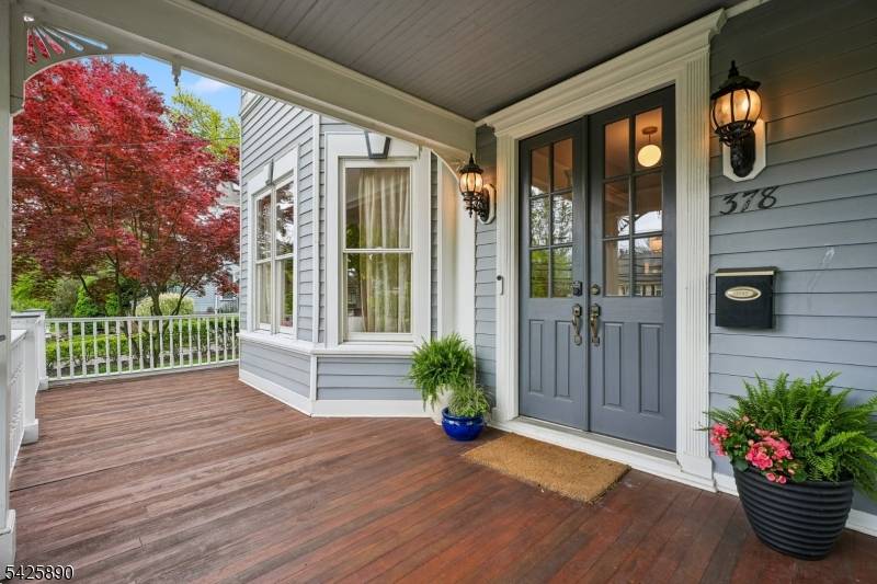378 Park St, Montclair Twp., NJ 07043