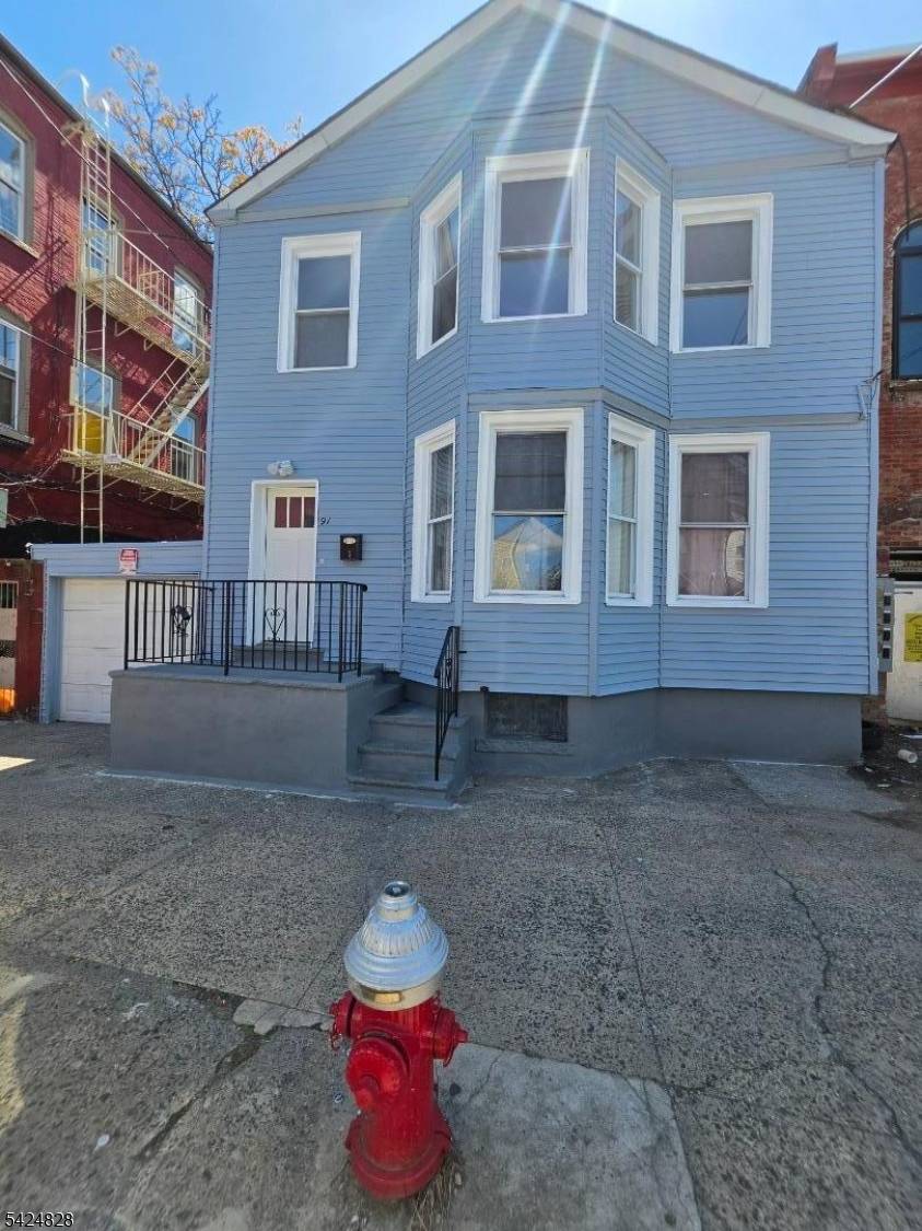 91 Belmont Ave, Jersey City, NJ 07304
