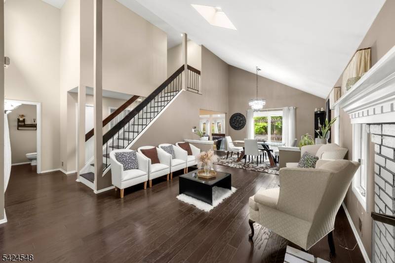 45 Ditmars Cir, Hillsborough Twp., NJ 08844