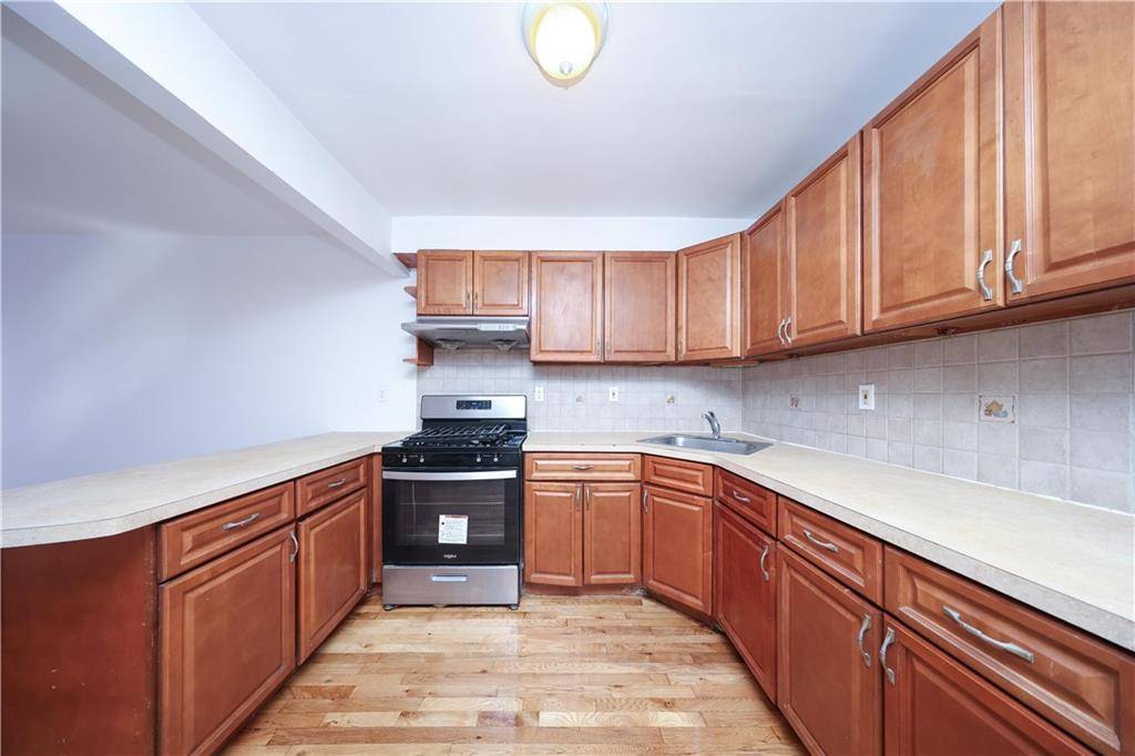 517 Milford ST, Brooklyn, NY 11208
