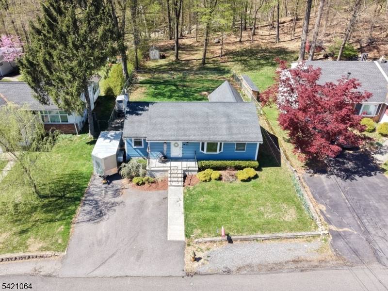 86 Omaha Ave, Rockaway Twp., NJ 07866