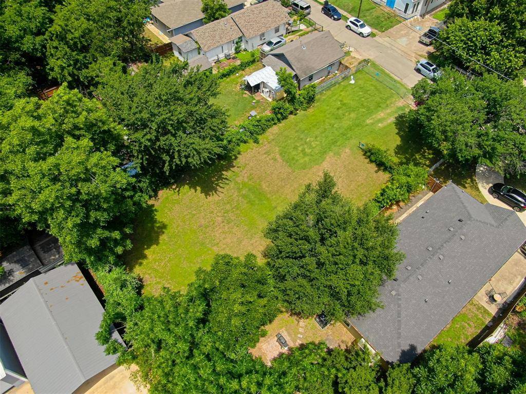 216 W Jerden Lane, Dallas, TX 75208