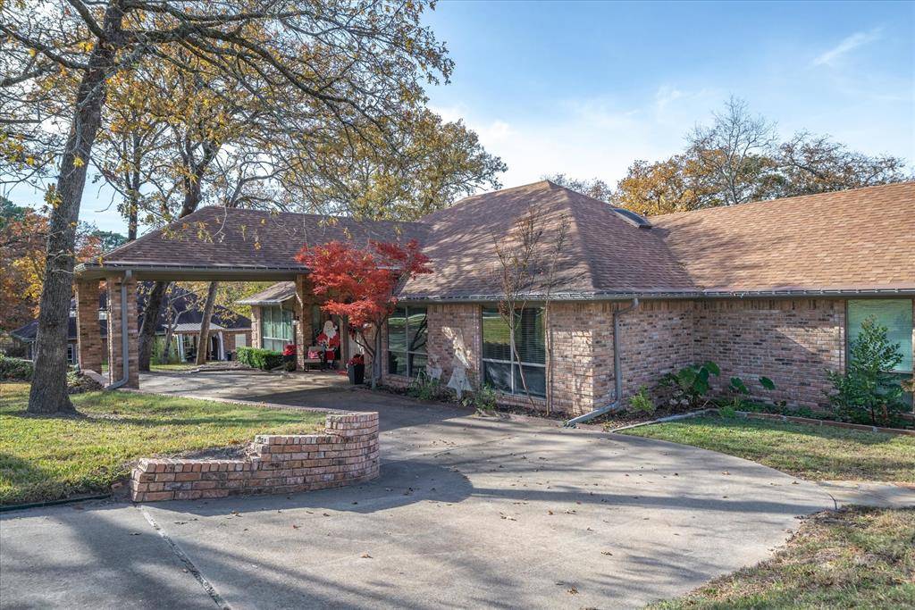 318 Crestview Lane, Hideaway, TX 75771