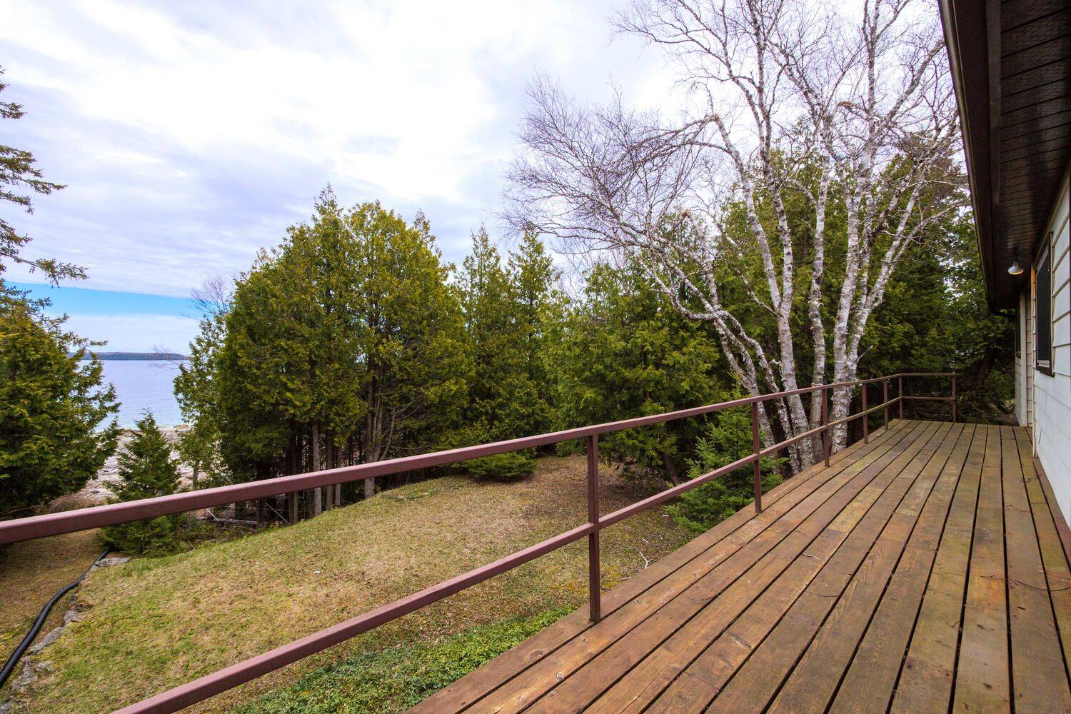 85 Grant Watson DR, Northern Bruce Peninsula, ON N0H 2R0