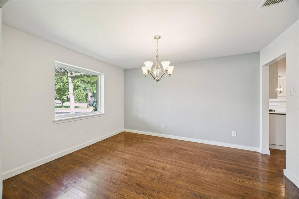 6742 Williamson Road, Dallas, TX 75214