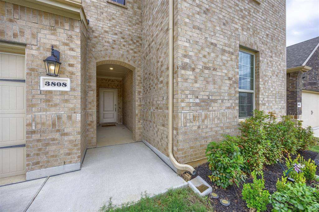 3808 High Country Road, Aubrey, TX 76227