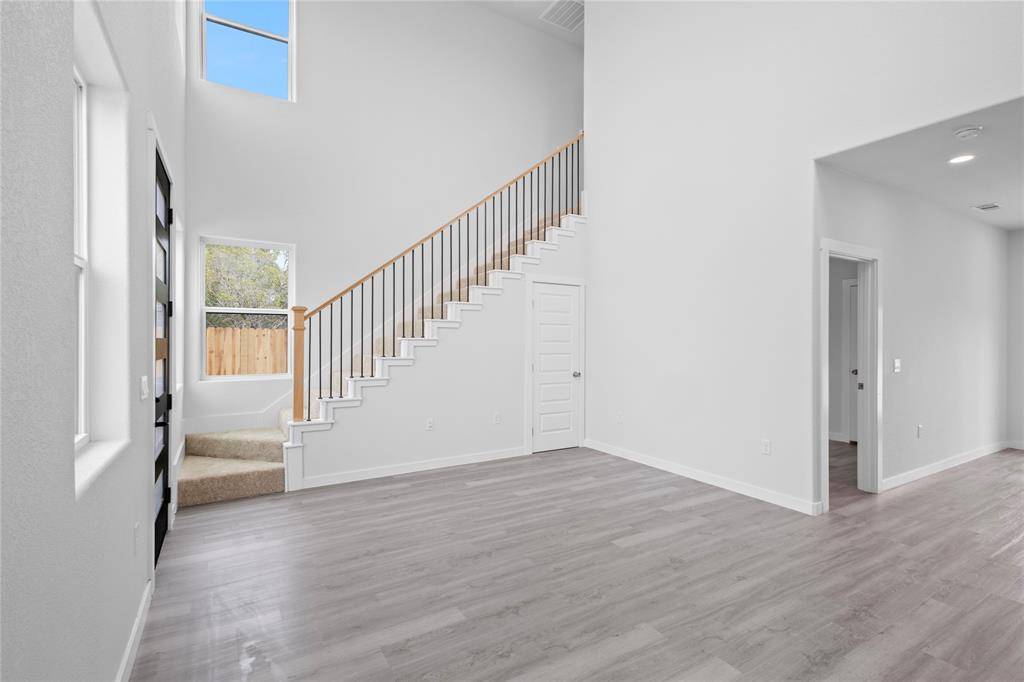 2222 Cedarwood Trail, Granbury, TX 76048