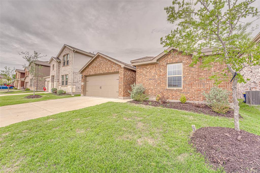 3821 KENWORTH Lane, Mckinney, TX 75071