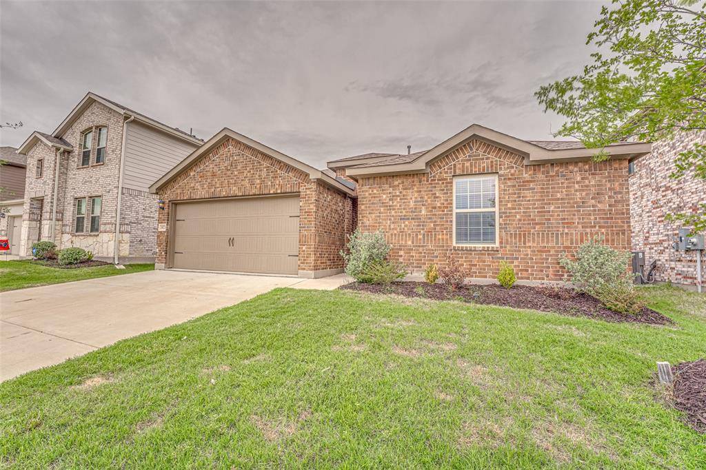 3821 KENWORTH Lane, Mckinney, TX 75071