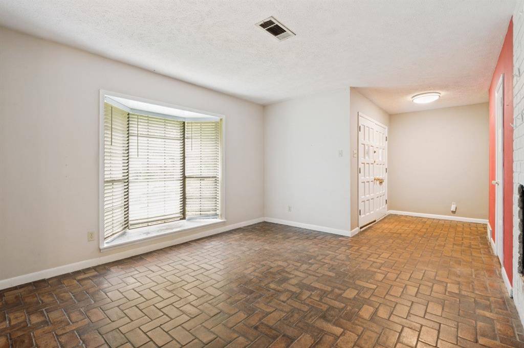 13524 Far Hills Lane, Dallas, TX 75240