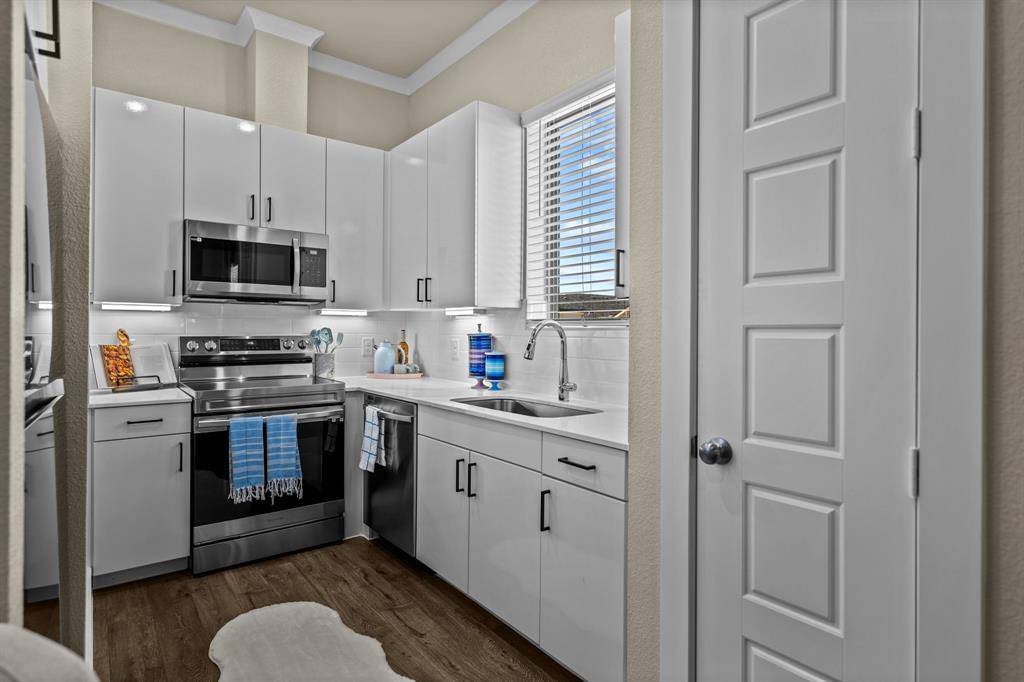 4770 N Luxe Lane #222B, Denton, TX 76207