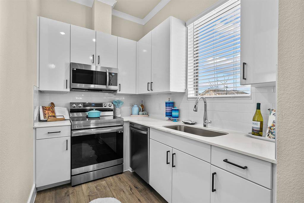 4770 N Luxe Lane #1212A, Denton, TX 76207