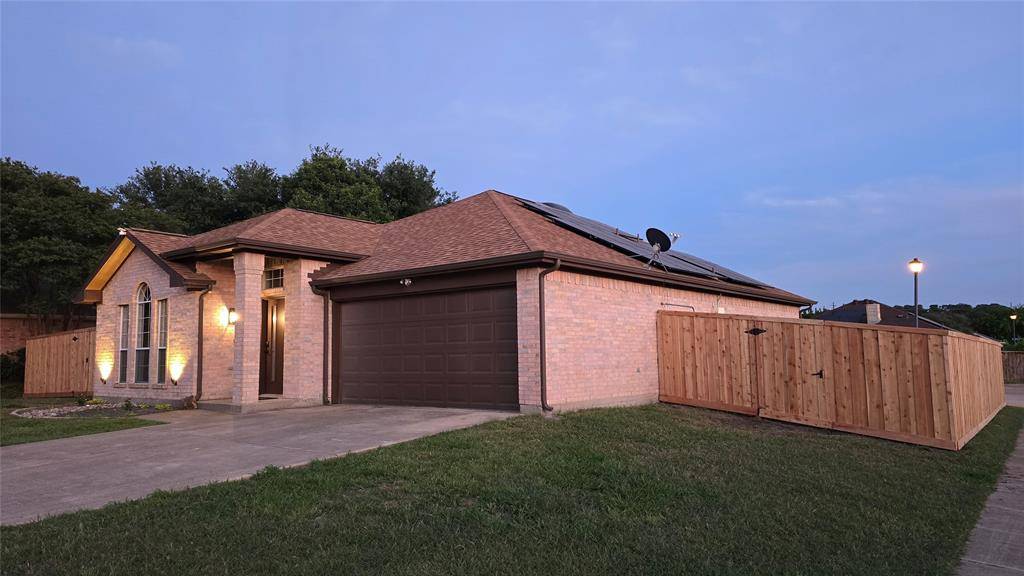 1114 Sage Brush Trail, Midlothian, TX 76065