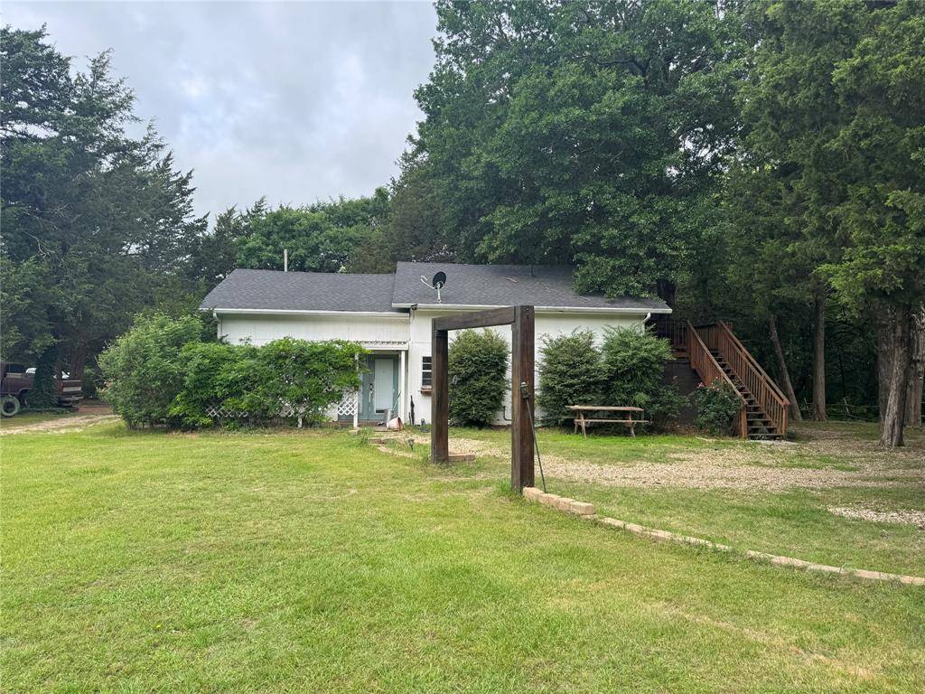 1422 County Road 1036, Greenville, TX 75401