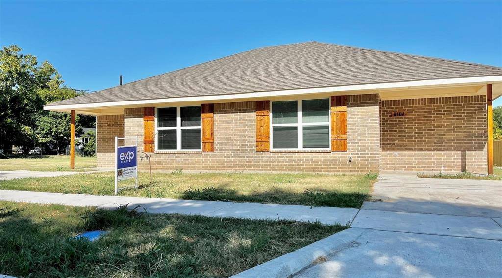 618 Thomas Street #A, Bonham, TX 75418