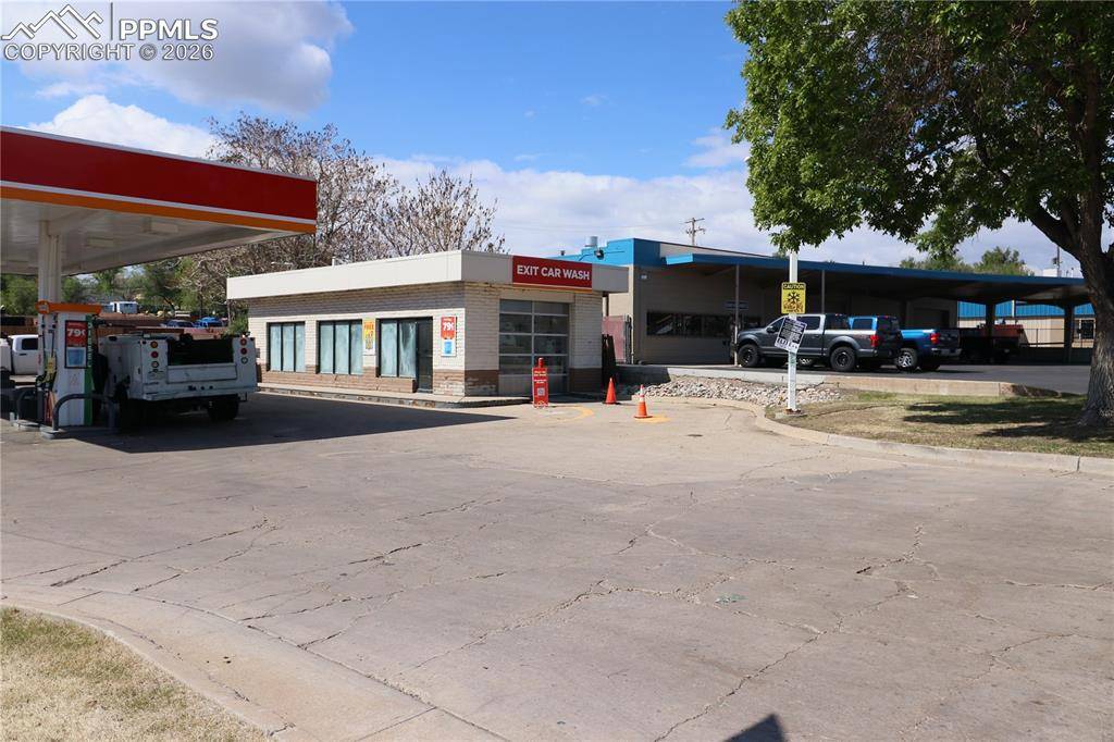 2202 W Evans AVE, Englewood, CO 80110