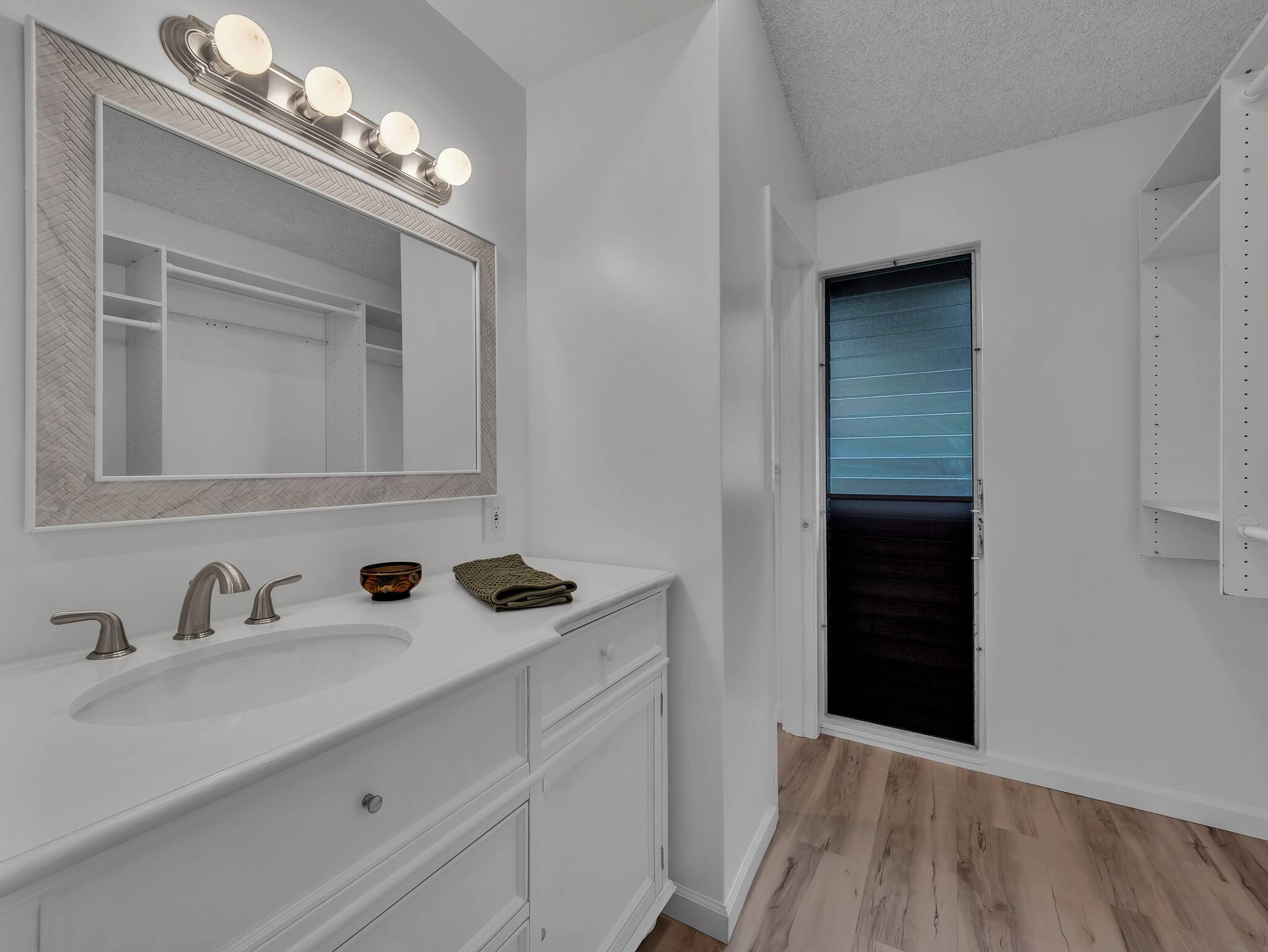 75-5855 WALUA RD #9, Kailua Kona, HI 96740