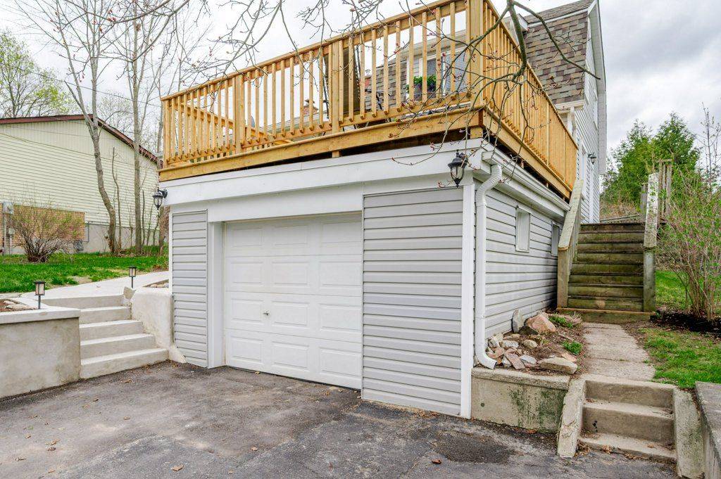 111 Strickland ST, Selwyn, ON K0L 2H0