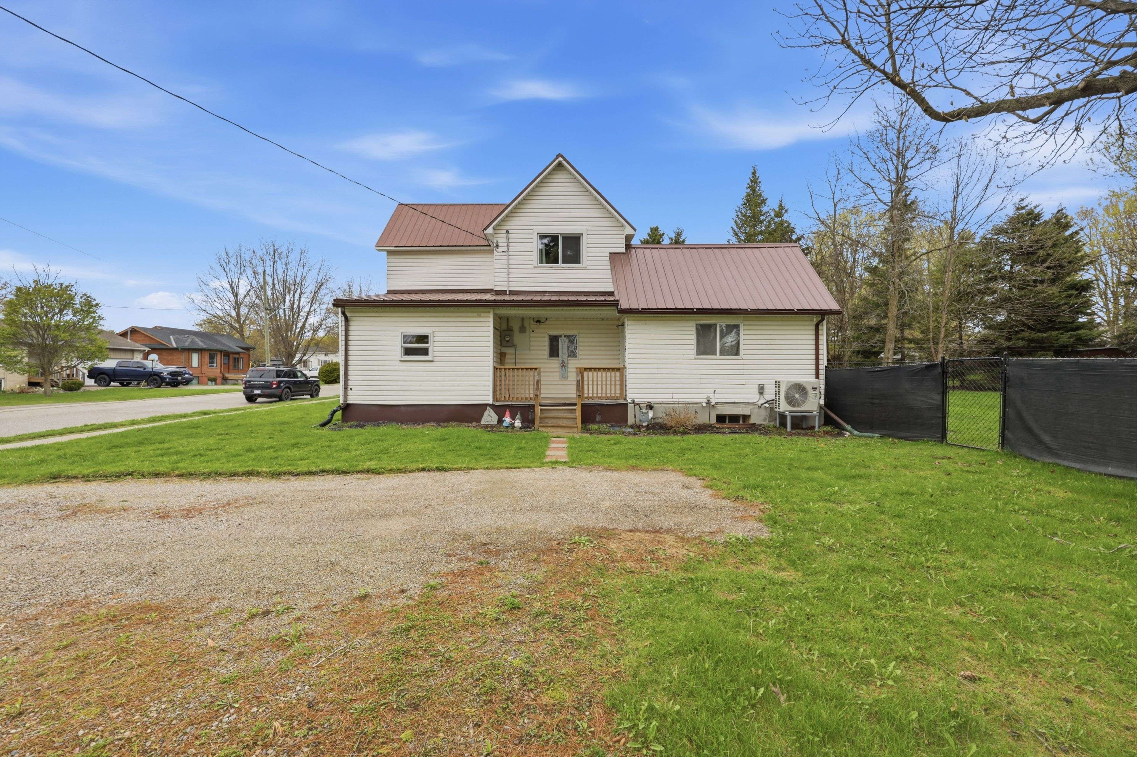 11 Morrow ST, Blandford-blenheim, ON N0J 1G0