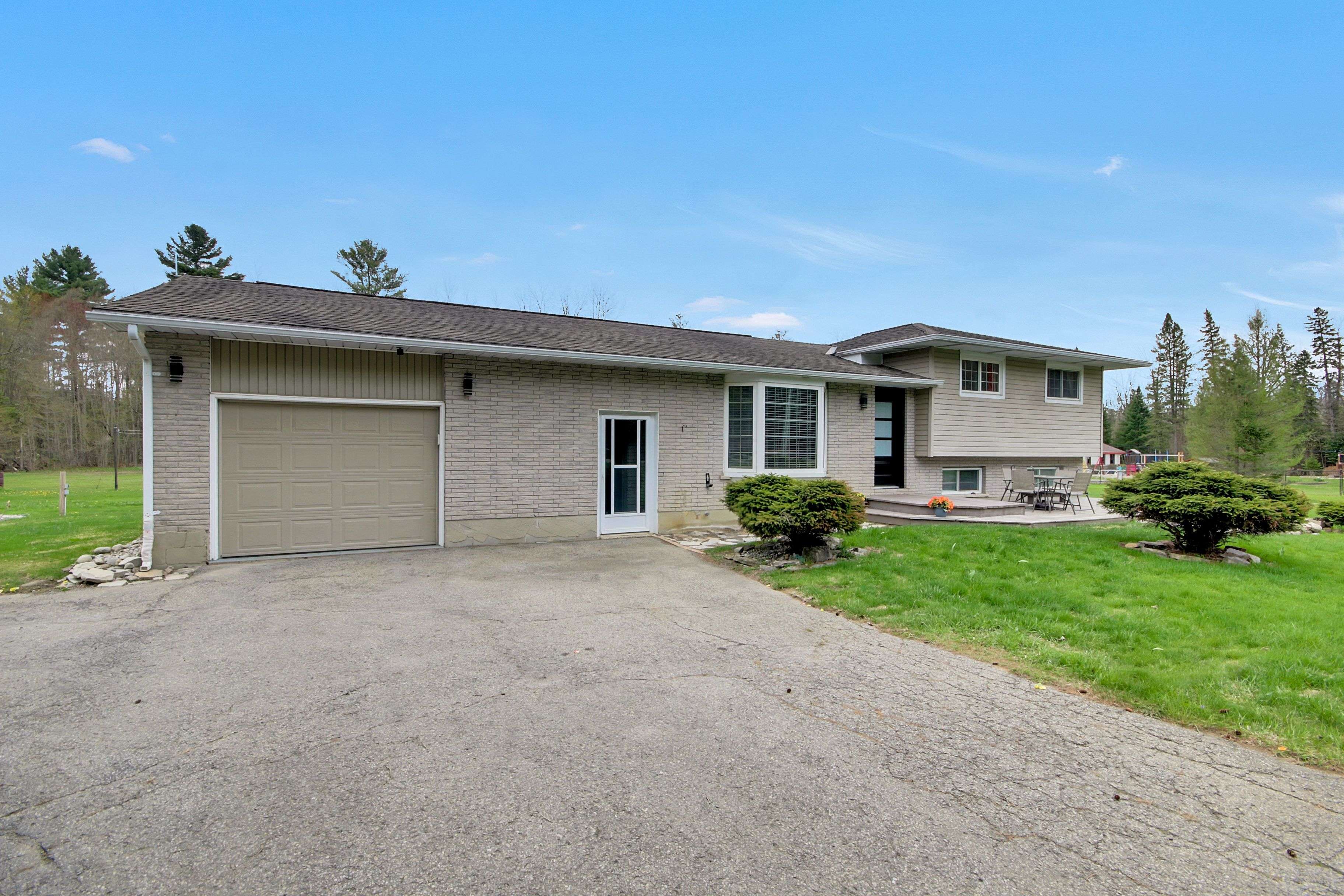4005 WEIR RD, Augusta, ON K0E 1X0