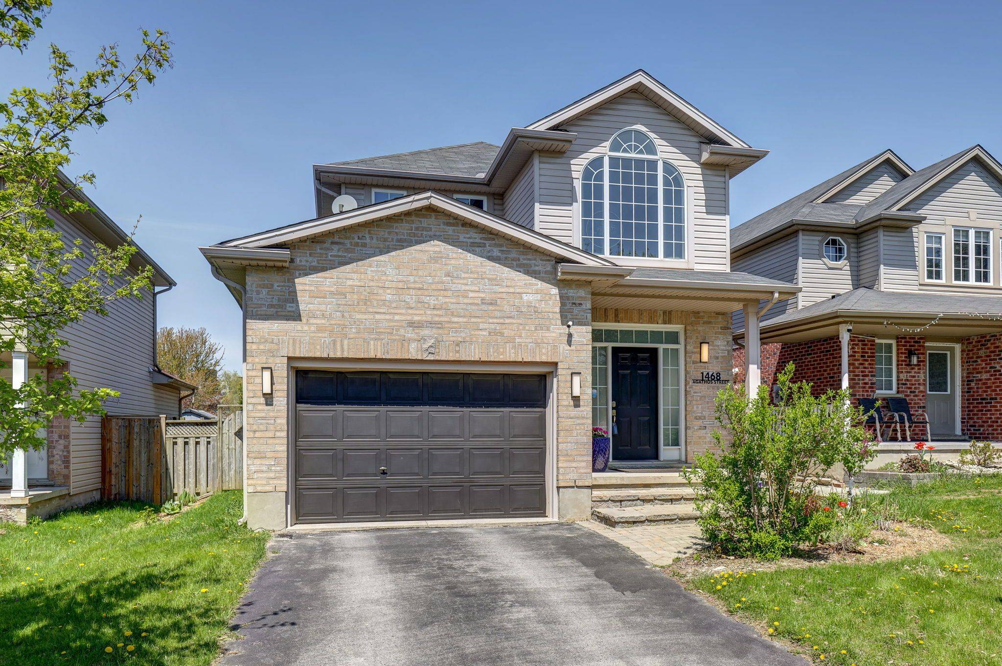 1468 AGATHOS ST, London East, ON N5V 5J4