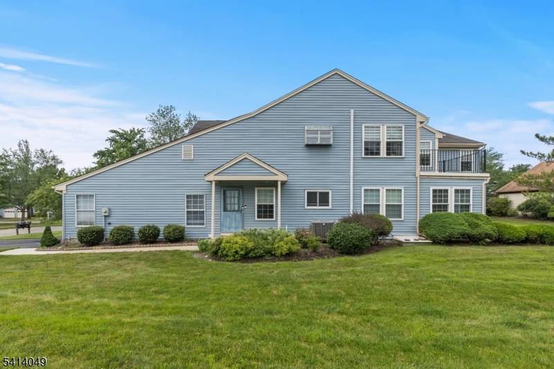 20C Dorchester Dr, Monroe Twp., NJ 08831