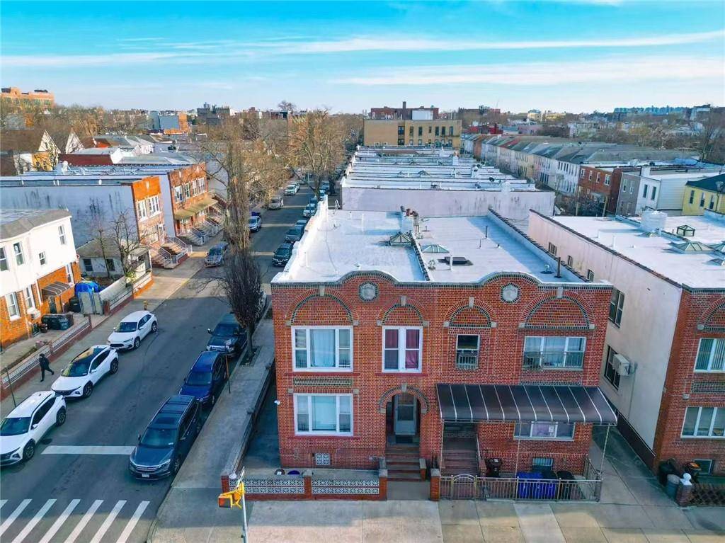 7005 19th AVE, Brooklyn, NY 11204
