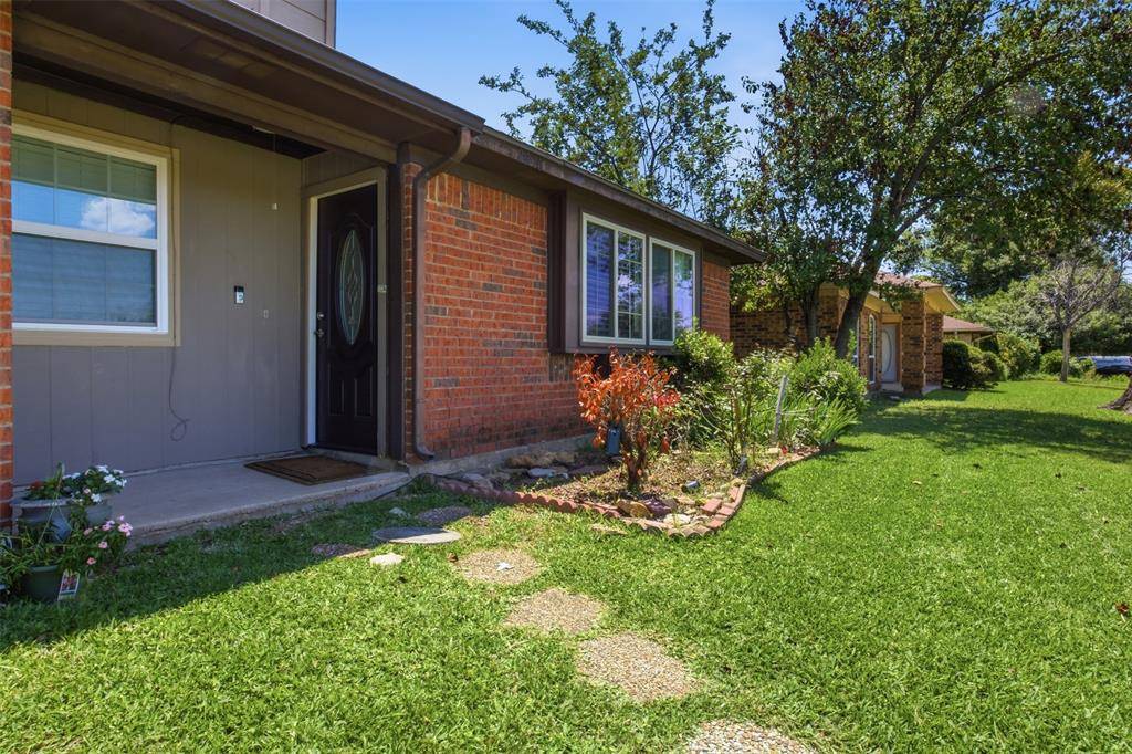 2216 Limestone Lane, Garland, TX 75040