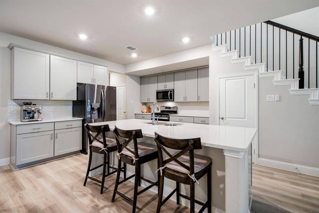 4119 Stockyard Station Lane, Sachse, TX 75048