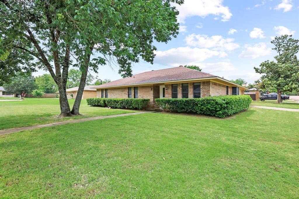 2601 Arapaho Cove, Denison, TX 75020