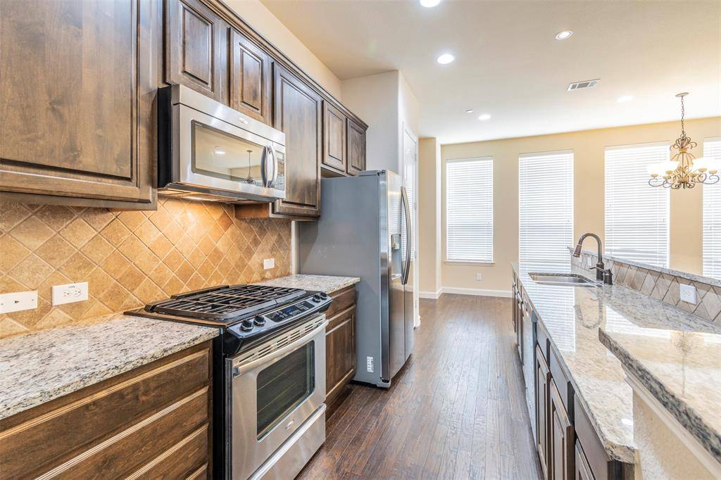 672 Arbol #21, Irving, TX 75039