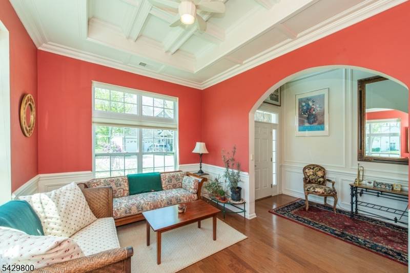 2 Harrison Way, Mount Arlington Boro, NJ 07856