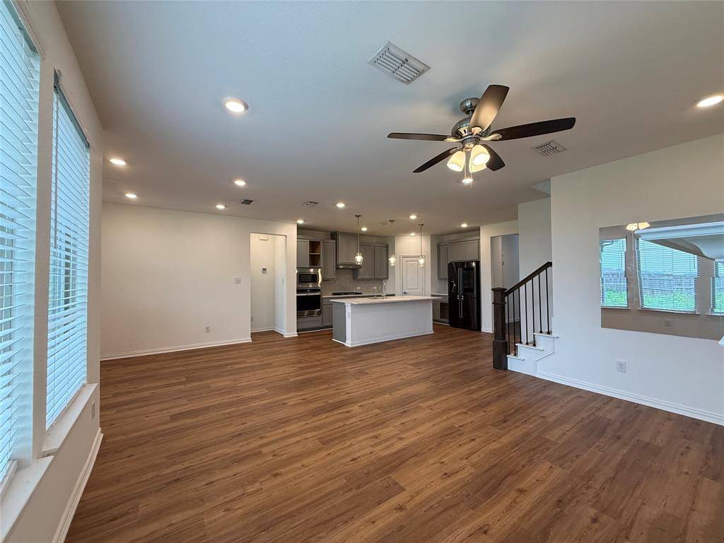 2401 Lovegrass Lane, Melissa, TX 75454