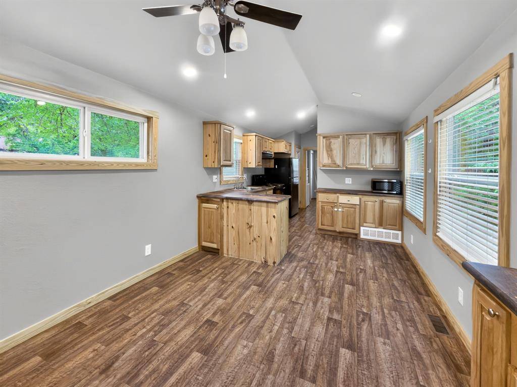761 Paxton Road, Gunter, TX 75058