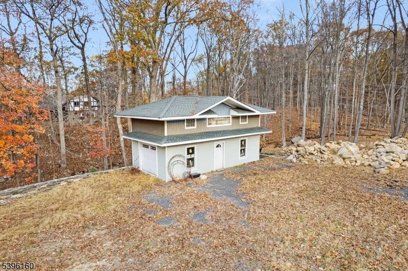 41 Kilroy Rd, Andover Twp., NJ 07821